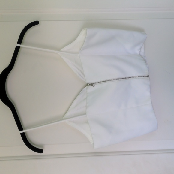 Valley Girl Cropped Tank Top - Picture 4 of 6